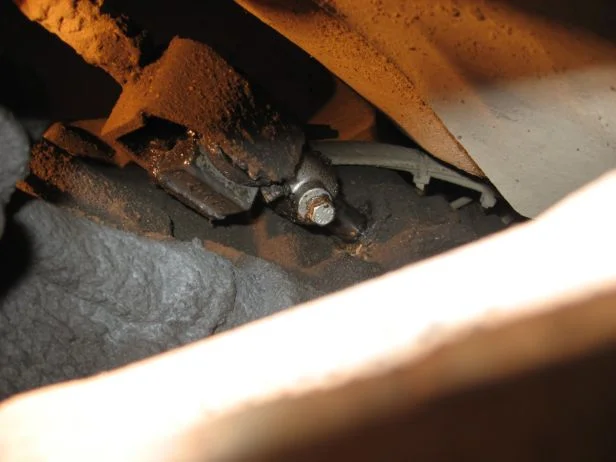 сальник штока КПП Audi 80